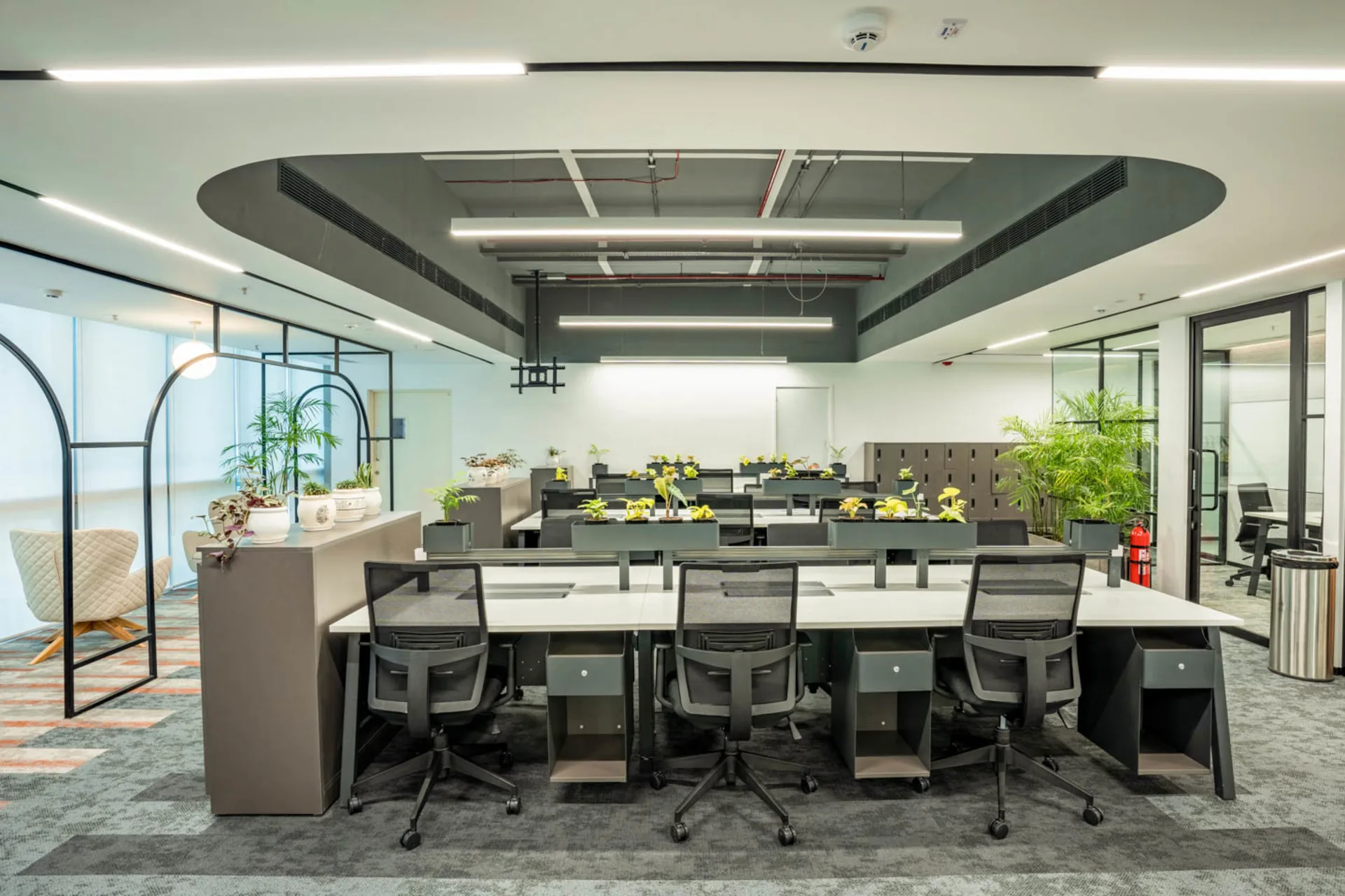 M Category Office